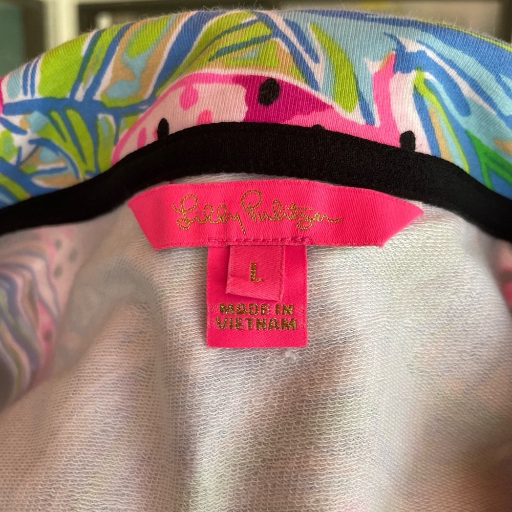 Lilly Pulitzer Leona Zip-Up UPF 50+ Jacket in Onyx Jaguar Jungle print - Large - Picture 5 of 6